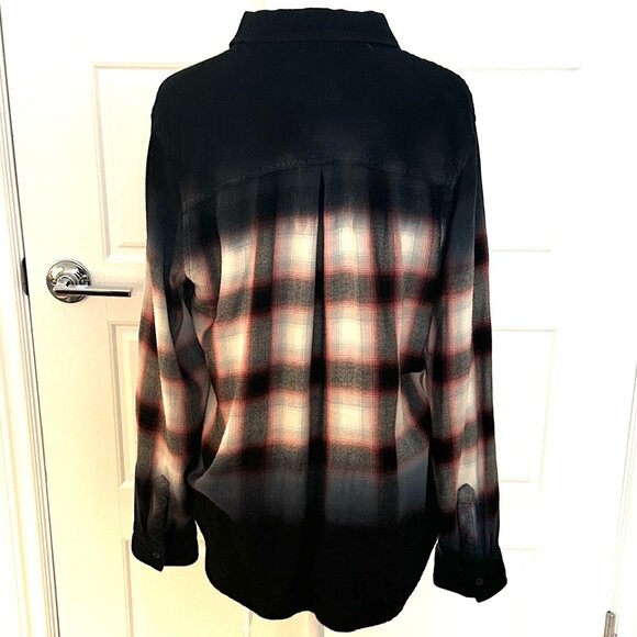 RAILS HUNTER OMBRE BUTTON DOWN MEDIUM - Picture 3 of 5